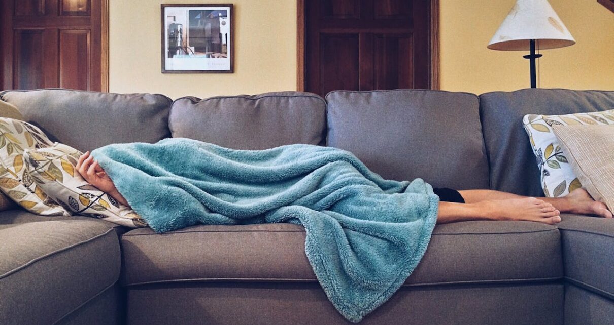 Blanket और गद्दे की साफ-सफाई कब और कैसे करें