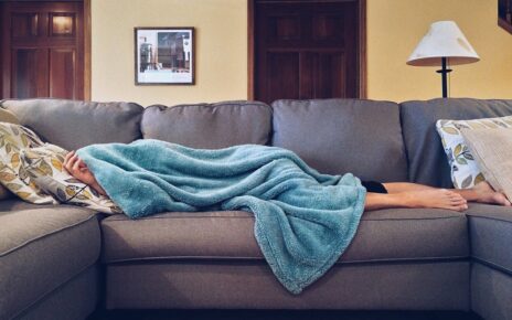 Blanket और गद्दे की साफ-सफाई कब और कैसे करें