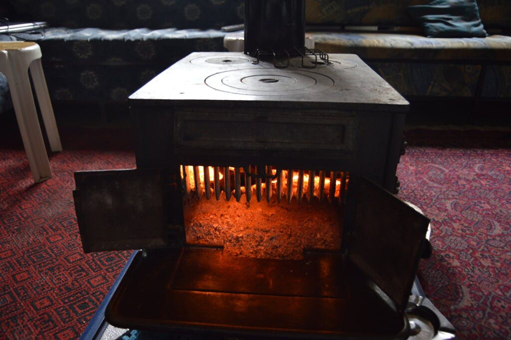 हीटर चलाते वक्त क्या सावधानियां रखें